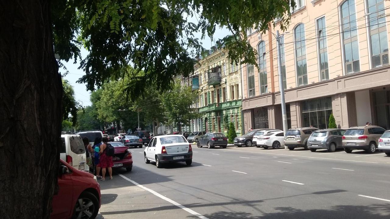 Apartment On Velyka Arnauts'Ka Str Одеса Екстериор снимка